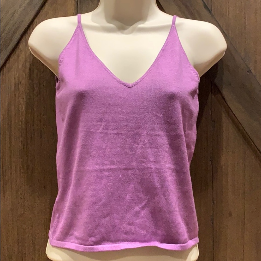 pretty Ann Taylor v neck silk cami style top